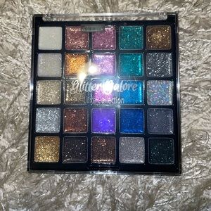 Beauty Treats Glitter Galore Luxe Collection Palette